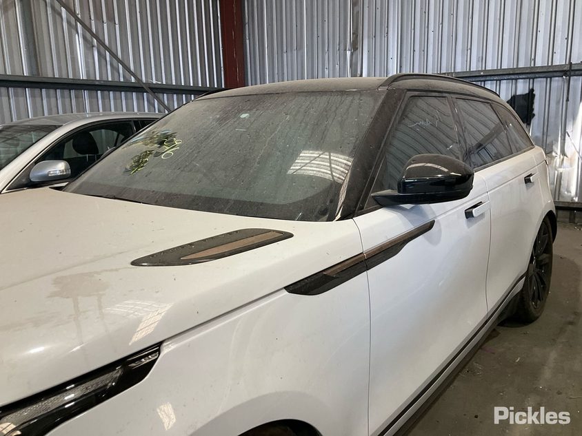 Vehicle photo