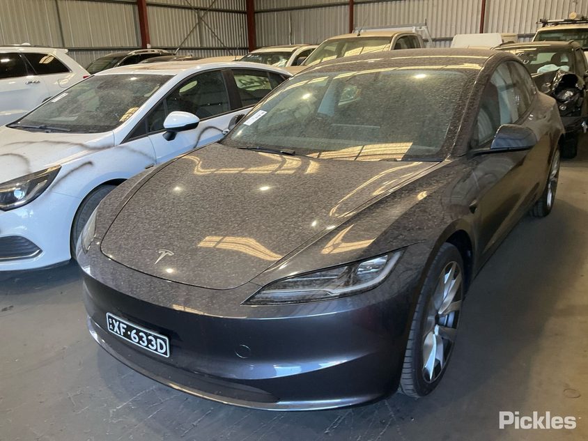 Vehicle photo