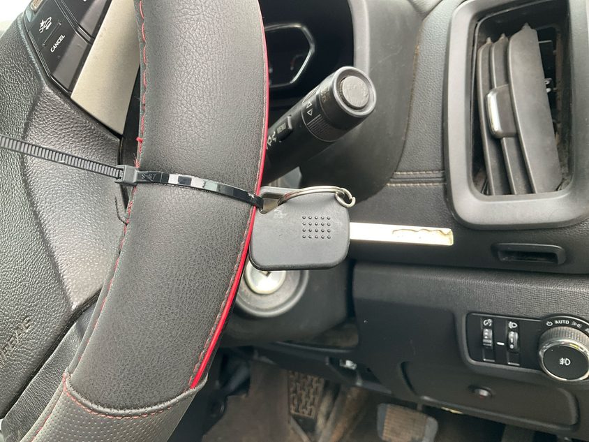 Vehicle photo