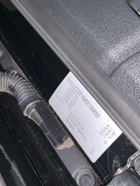 Vehicle photo
