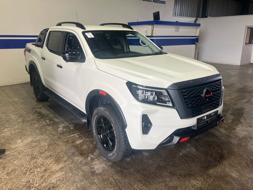2023 Nissan Navara