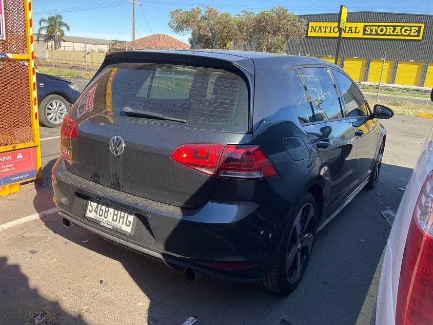 Vehicle photo