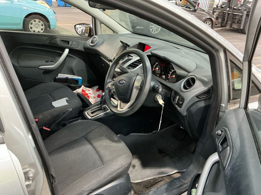 Vehicle photo