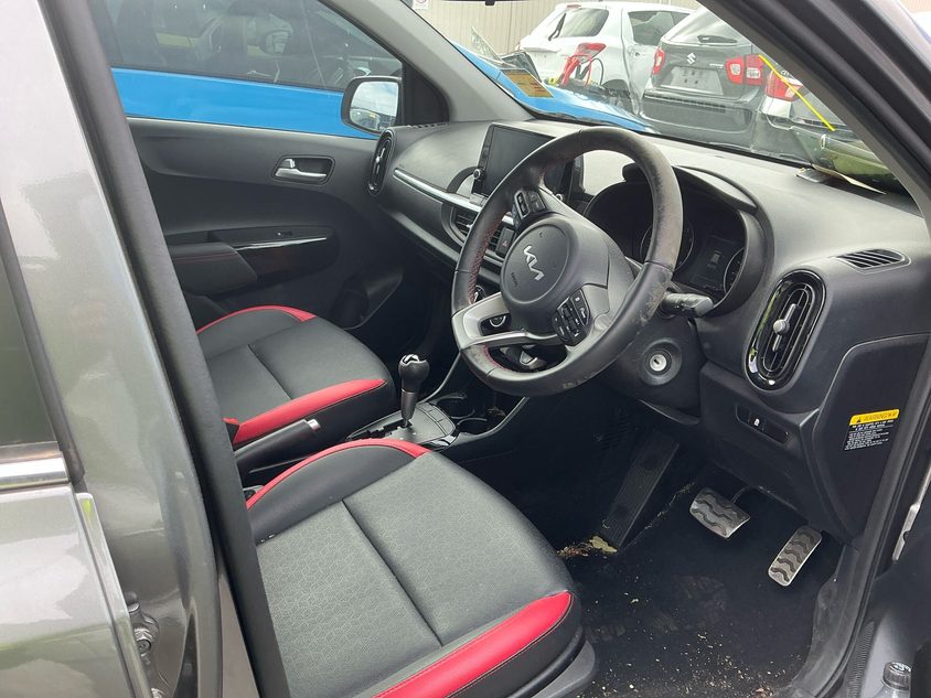 Vehicle photo