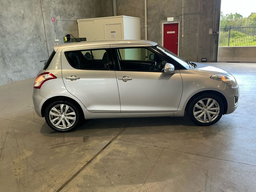 Vehicle photo