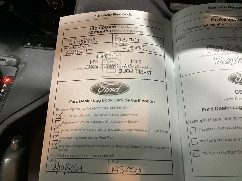 Vehicle photo