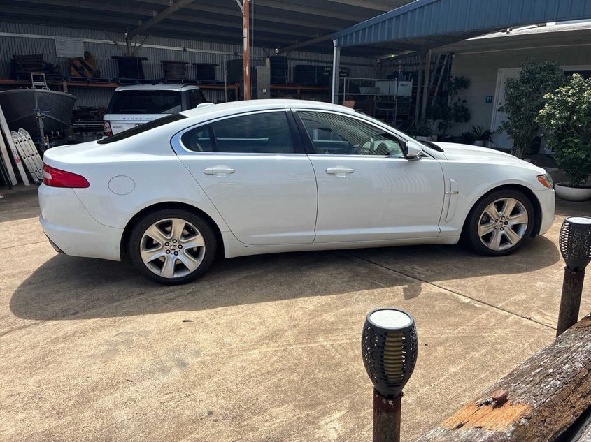 Vehicle photo