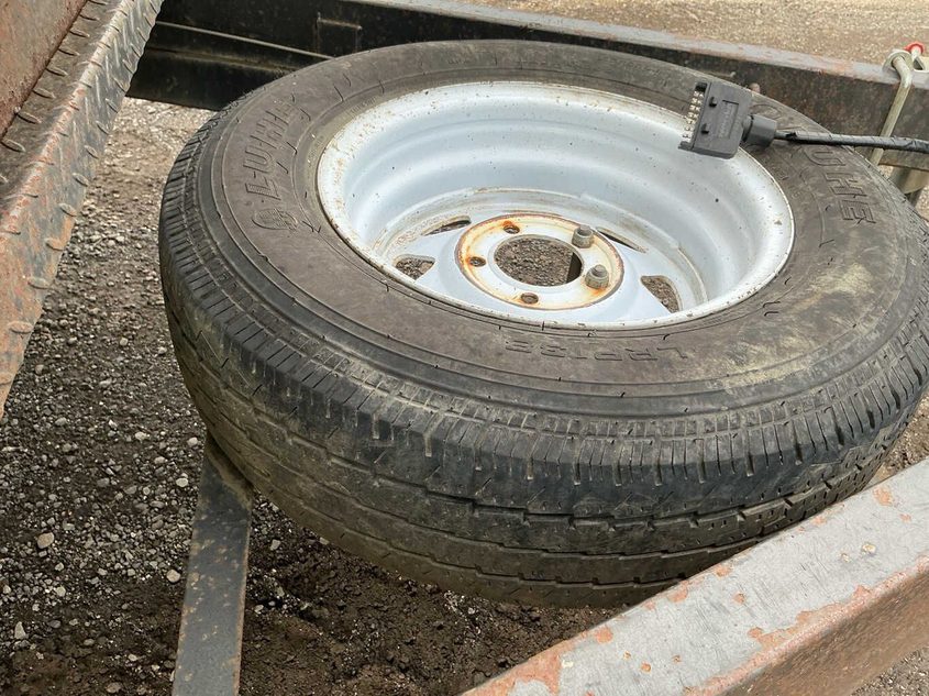 Vehicle photo