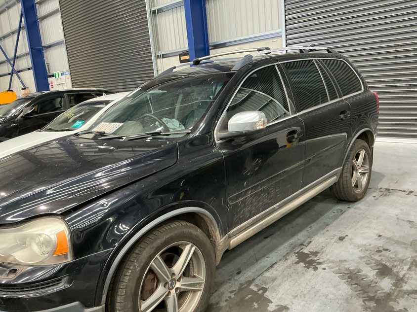 Vehicle photo