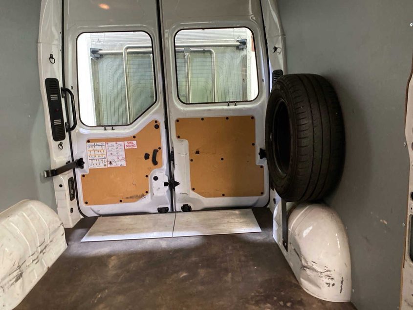 Vehicle photo