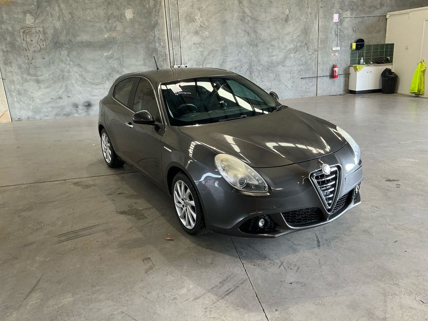 2013 Alfa Romeo Giulietta