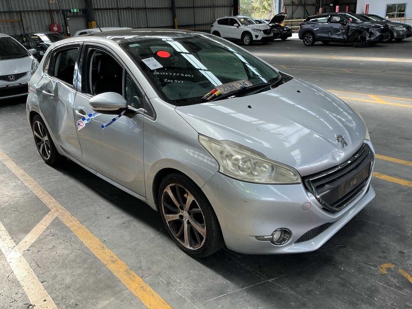 2013 Peugeot 208